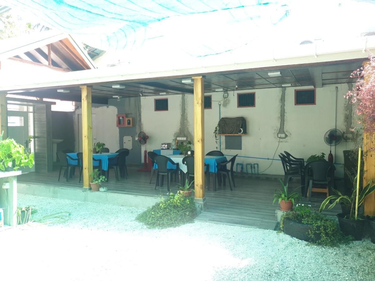 Fuvahmulah Inn Exteriör bild