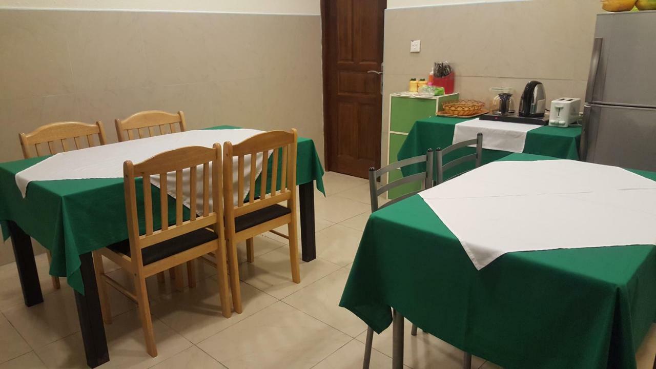 Fuvahmulah Inn Exteriör bild
